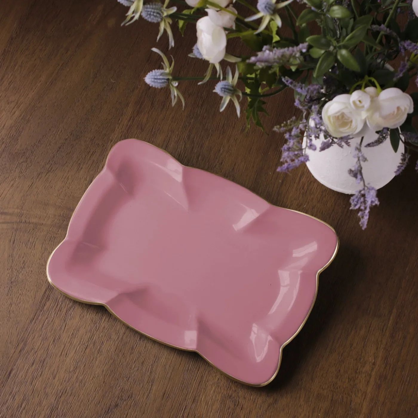 New ENCANTO Devon Medium Tray (Pink) Trays|Enameled Color Metal