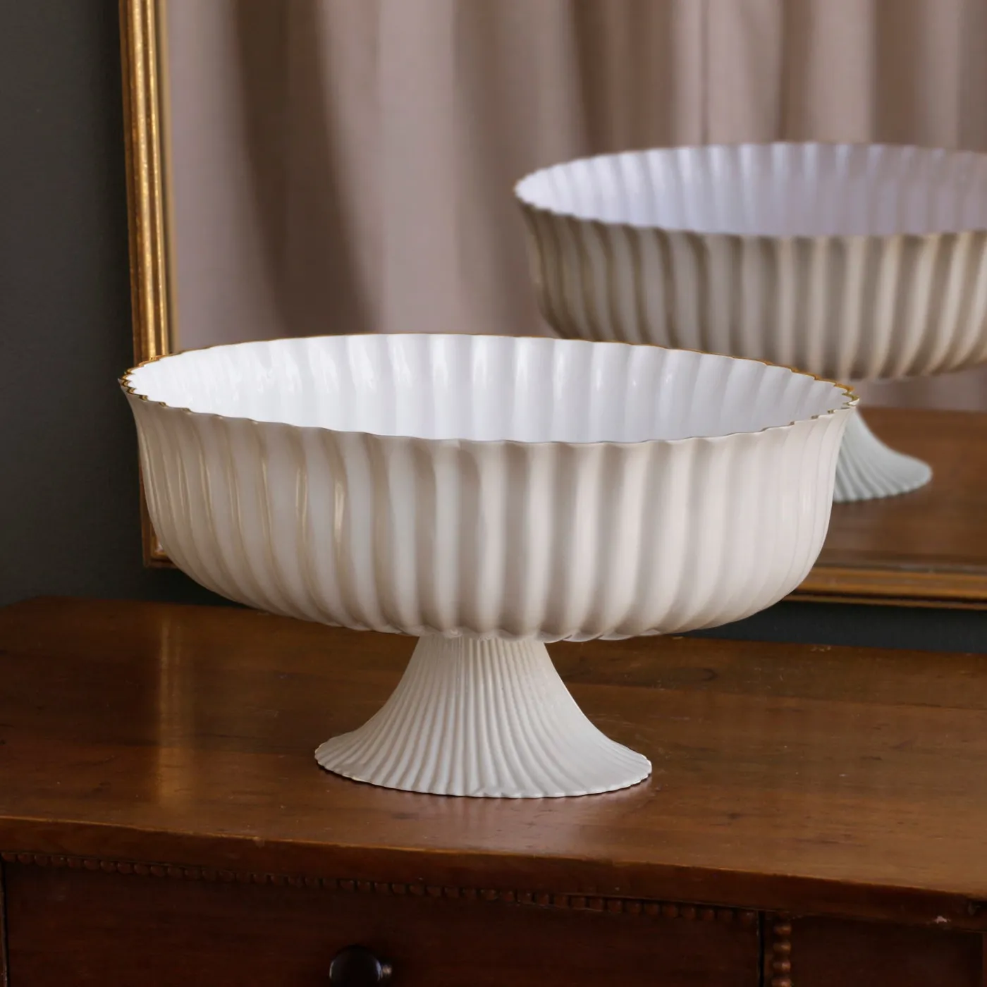 Best ENCANTO Vienna Large Centerpiece/Punchbowl (Cream and White) Holiday|Pedestals