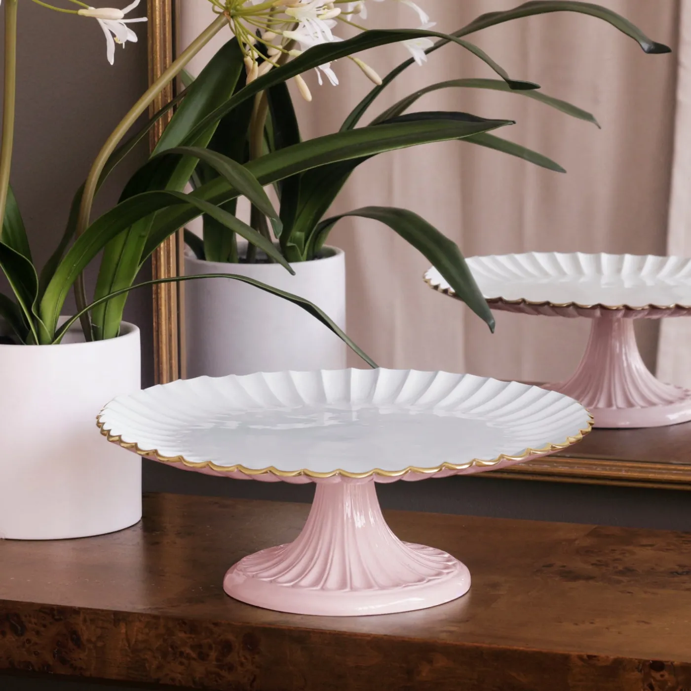 ENCANTO Vienna Pedestal Cake Plate Camellia and White Cake Plates|Enameled Color Metal