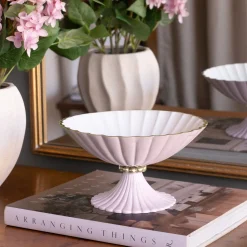 Hot ENCANTO Vienna Small Pedestal (Camellia and White) Pedestals|Enameled Color Metal