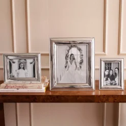 Hot FRAME Charlotte 8 x 10 View All Frames|Frames