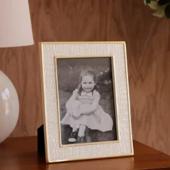 Outlet FRAME Encanto Croc 5 x 7 Cream View All Frames|Frames