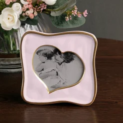 New FRAME Encanto Curved Heart 5 x 5 (Camellia) View All Frames|Frames