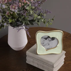 Hot FRAME Encanto Curved Heart 5 x 5 (Pistachio) GIFTABLES Heart|Gifts For The Graduate