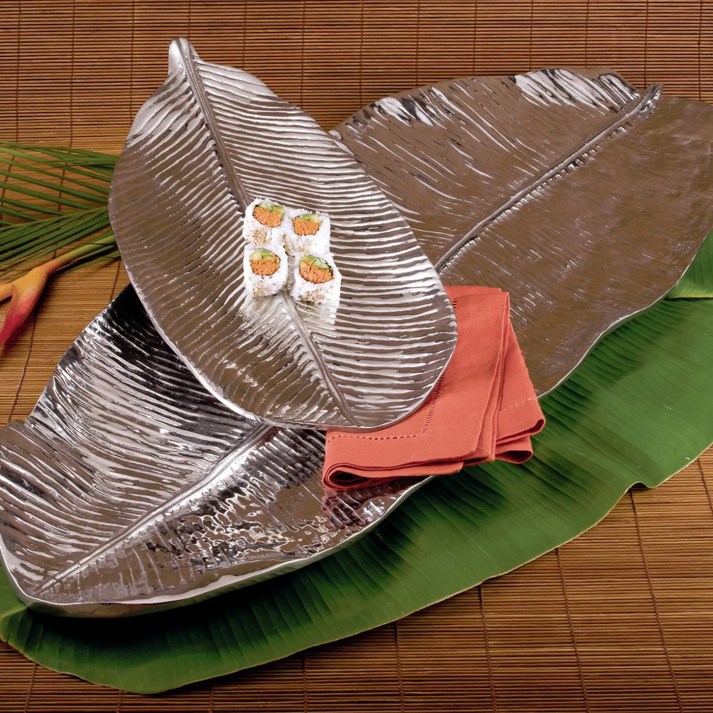 New GARDEN Banana Leaf Extra Extra Large Platter Platters|Signature Aluminum Metal