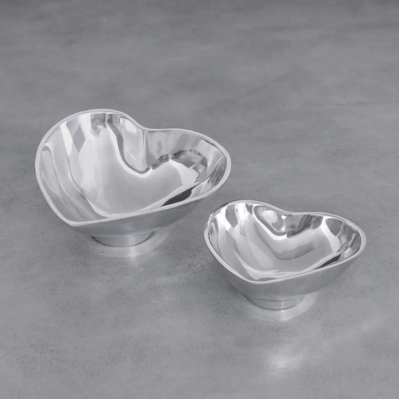 New GIFTABLES Deep Heart Small Bowl GIFTABLES Heart|Gifts For The Entertainer