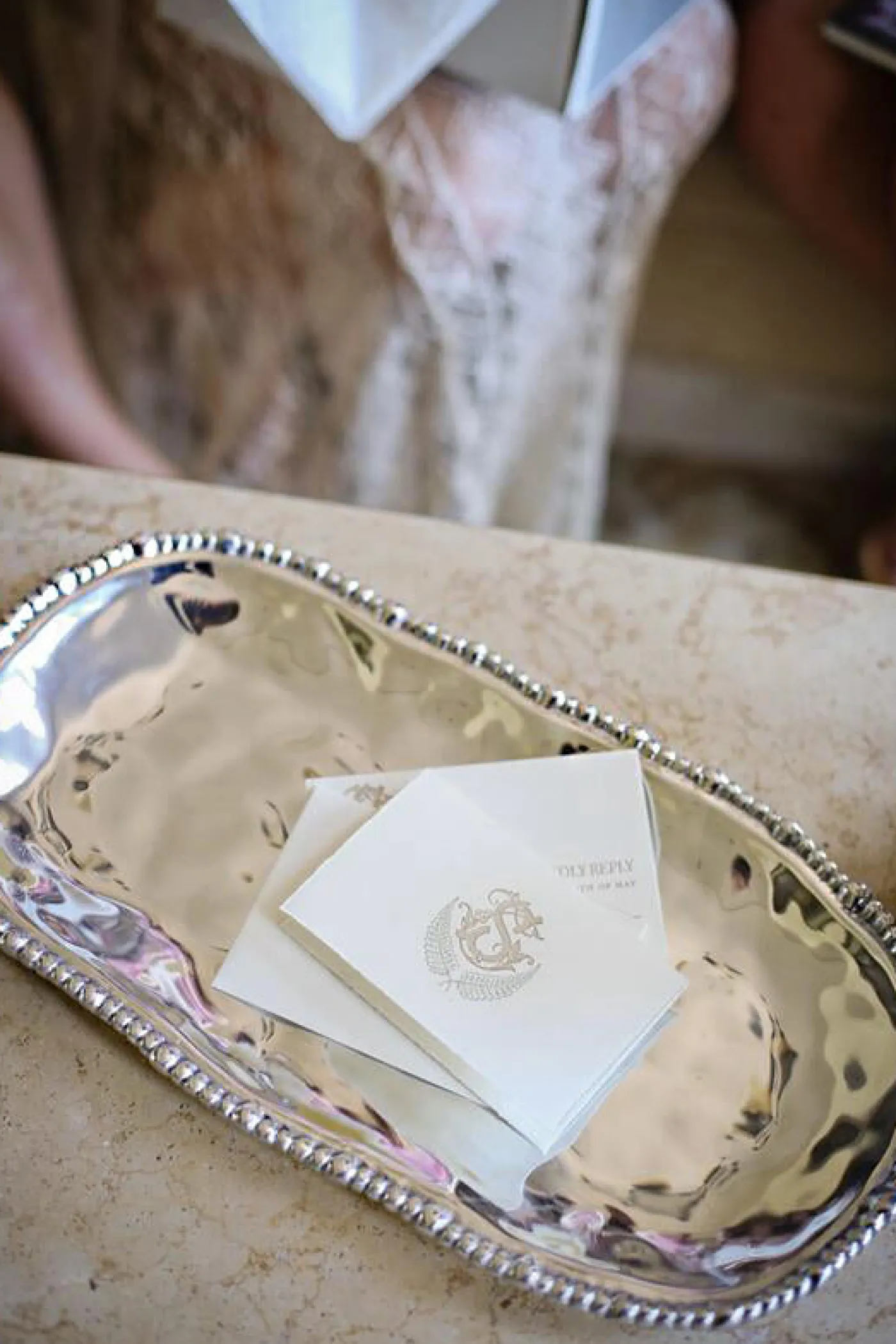 Discount ORGANIC PEARL Nova Small Oval Platter View All Organic Pearl|ORGANIC PEARL Nova