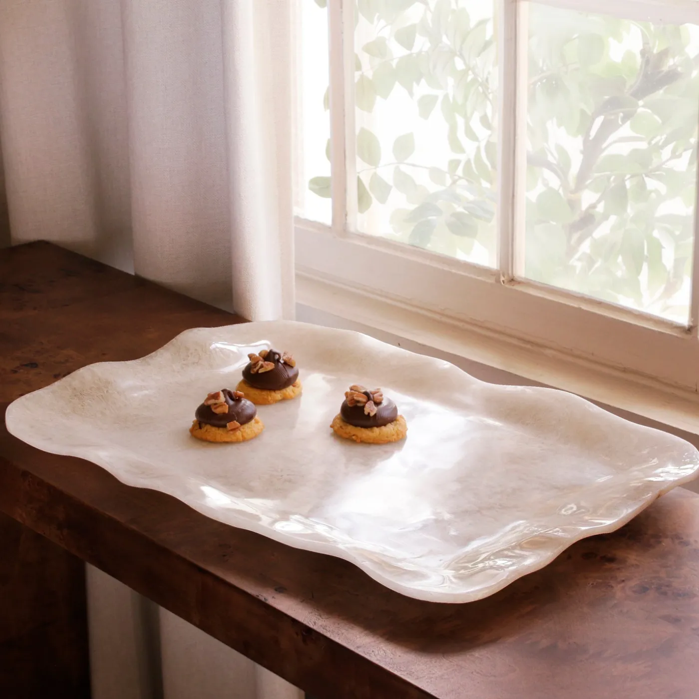 RESIN Alabaster Extra Large Rectangular Tray White Swirl Resin|RESIN Alabaster