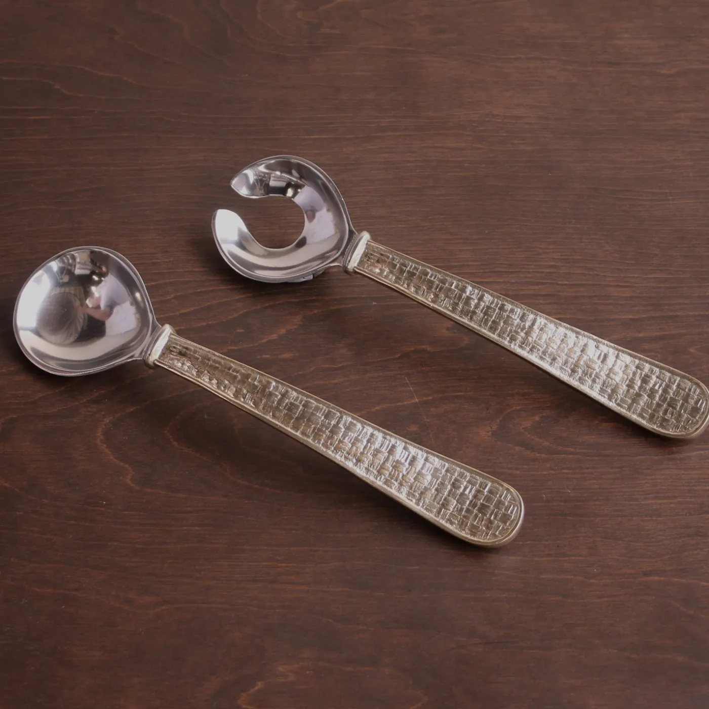 SIERRA MODERN Nassau Servers Salad Servers + Utensils|Gifts Under $99