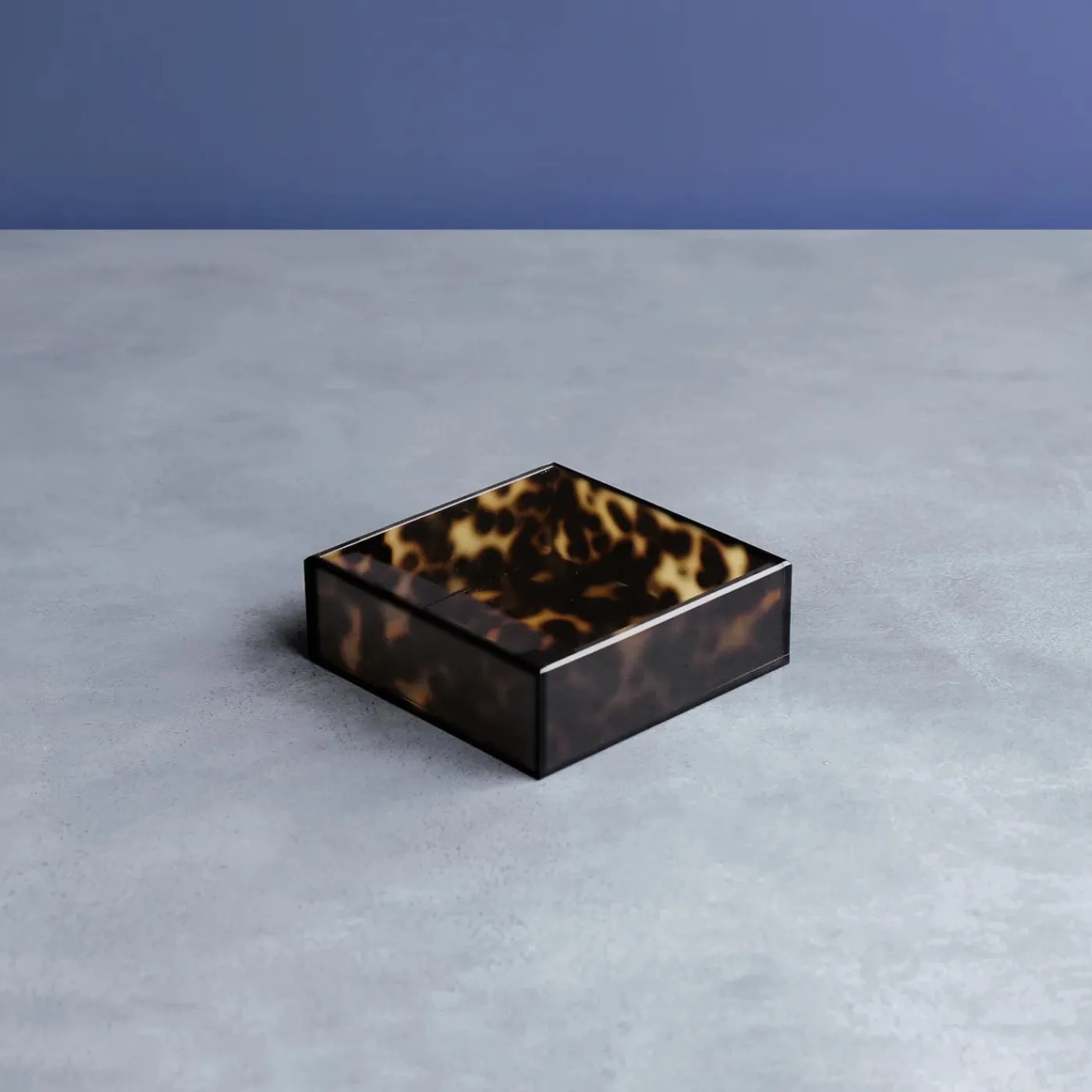 Outlet VIDA Acrylic Tortoise Beverage Napkin Holder View All Vida|Napkin + Guest Towel Boxes