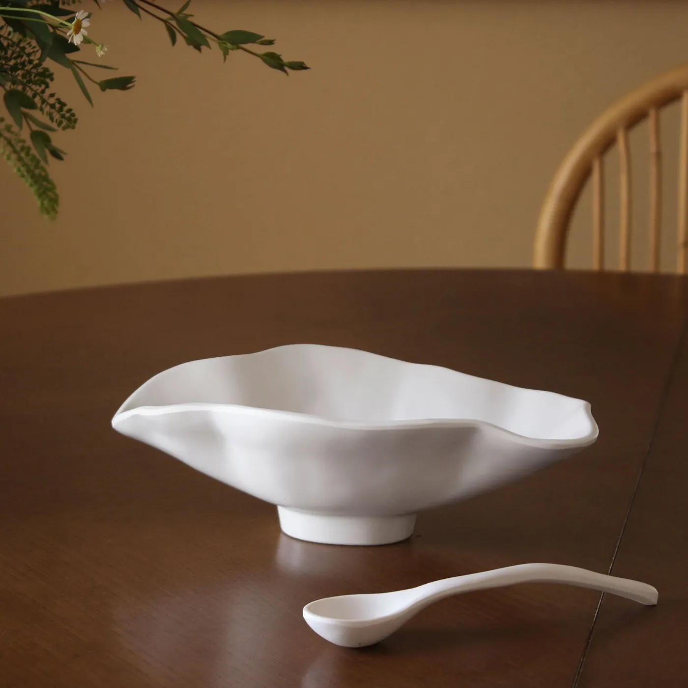 New VIDA Nube Small Oval Bowl with Spoon (White) View All Vida|VIDA Nube