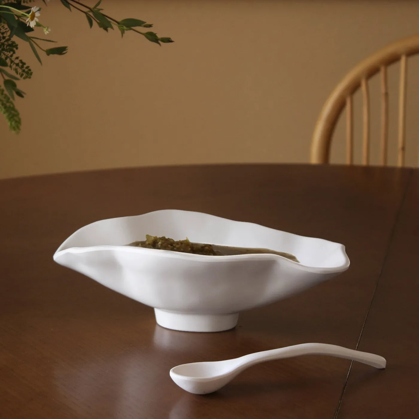 New VIDA Nube Small Oval Bowl with Spoon (White) View All Vida|VIDA Nube