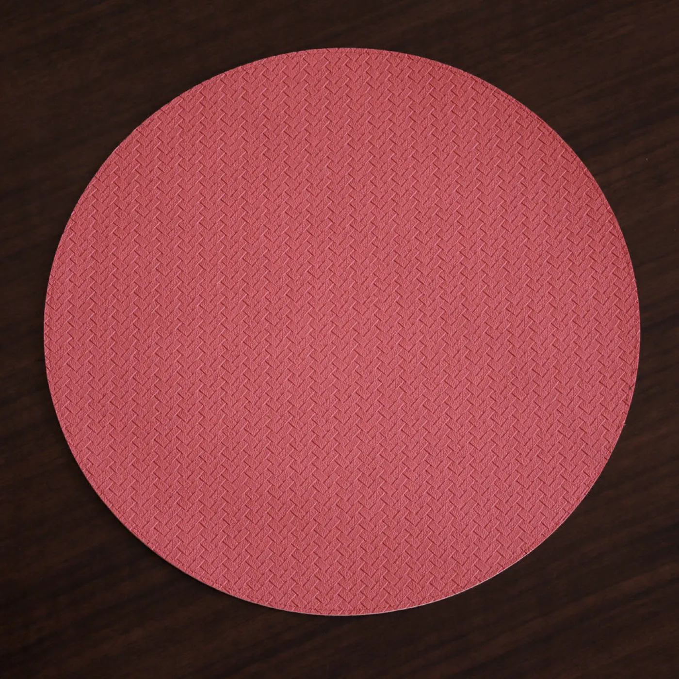 New VIDA Snakeskin Reversible 15" Round Placemats Set of 4 (Salmon and Cha View All Vida|Placemats