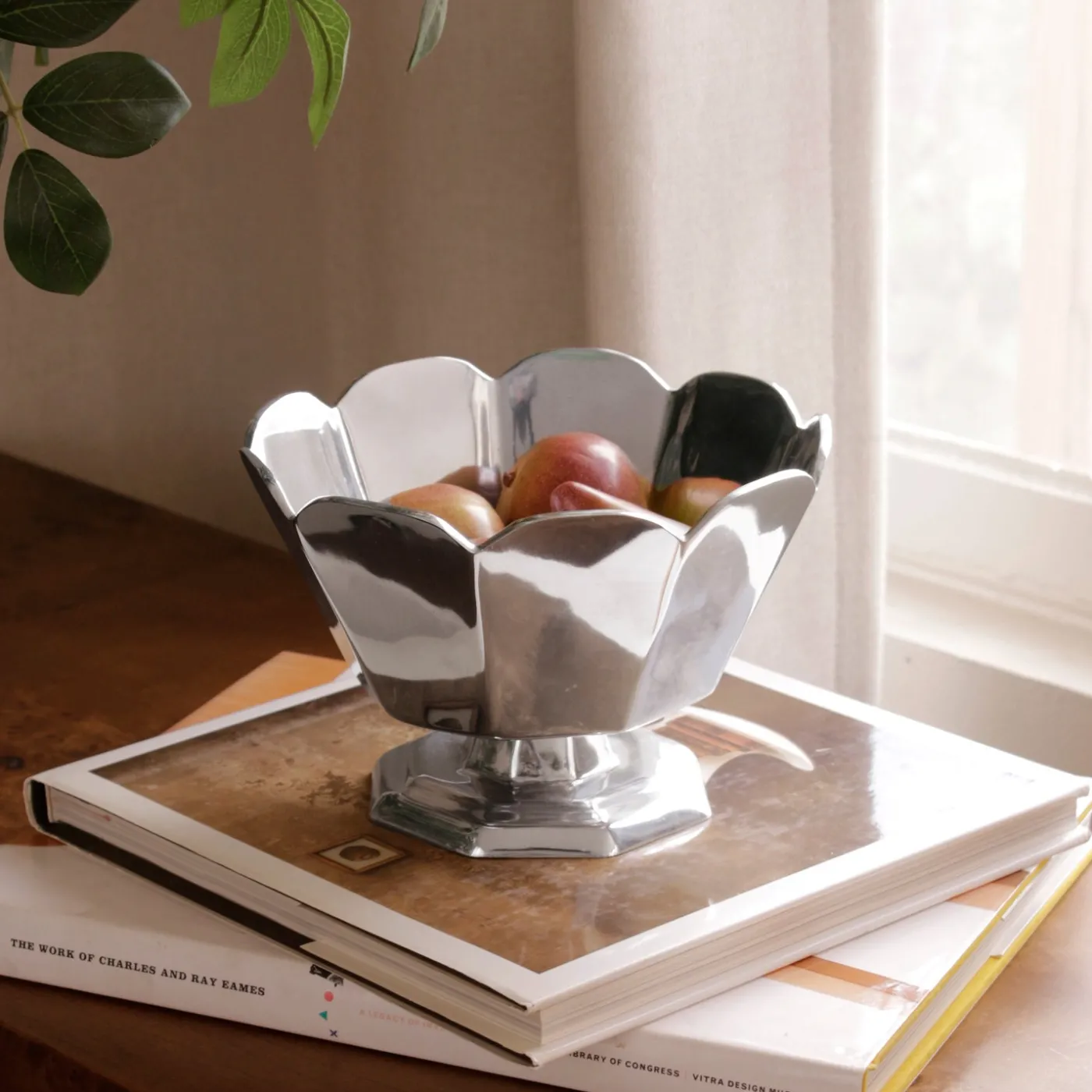 Hot VINTAGE Faceted Pedestal A Touch Of Vintage|Pedestals